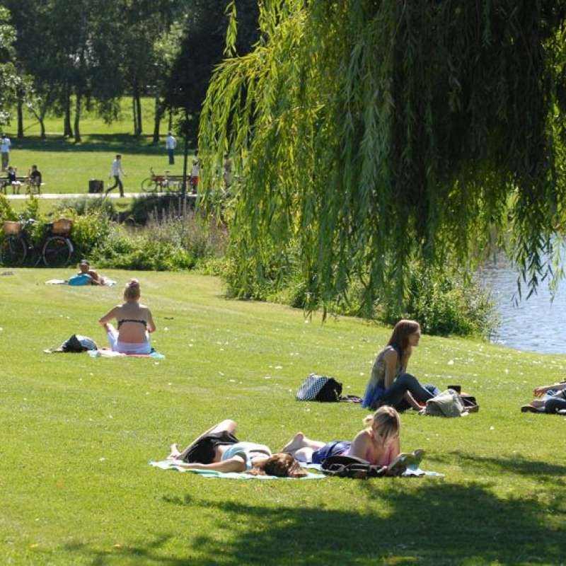 Philippe Gisselbrecht / Office de Tourisme de Metz  Plan d'eau de Metz und Moselufer