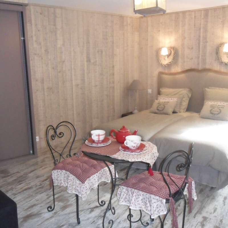 Corinne Friot  Chambre d'hôtes clos du Saint-Quentin