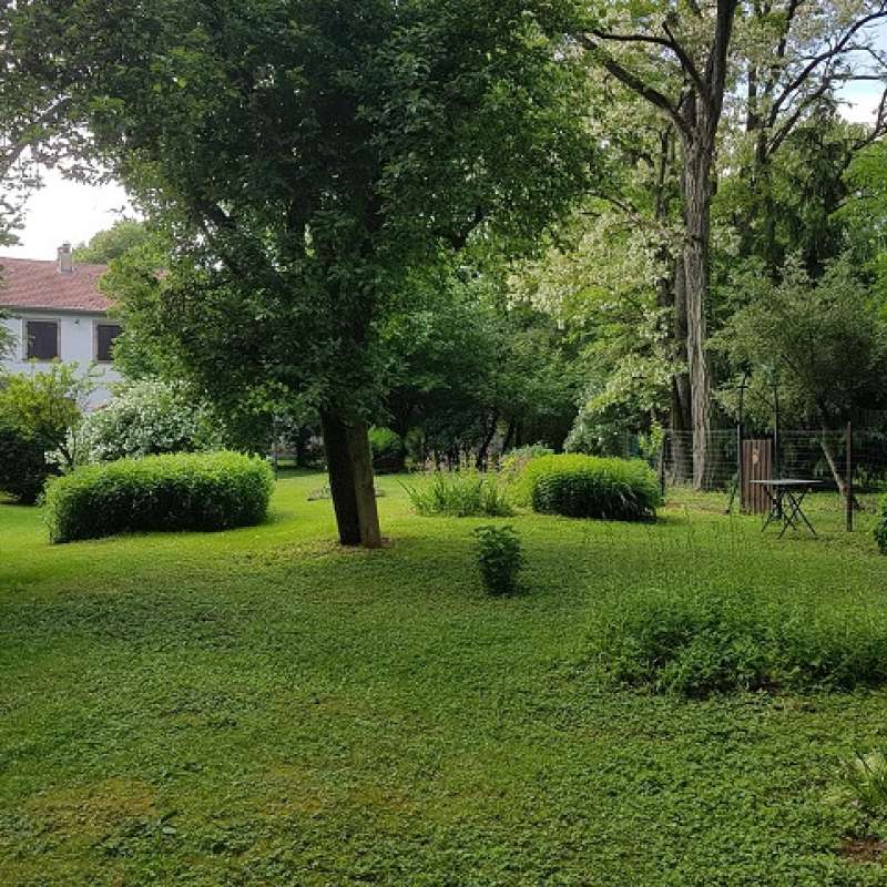 Christiane LEONARD Gîte du Moulin-Haut