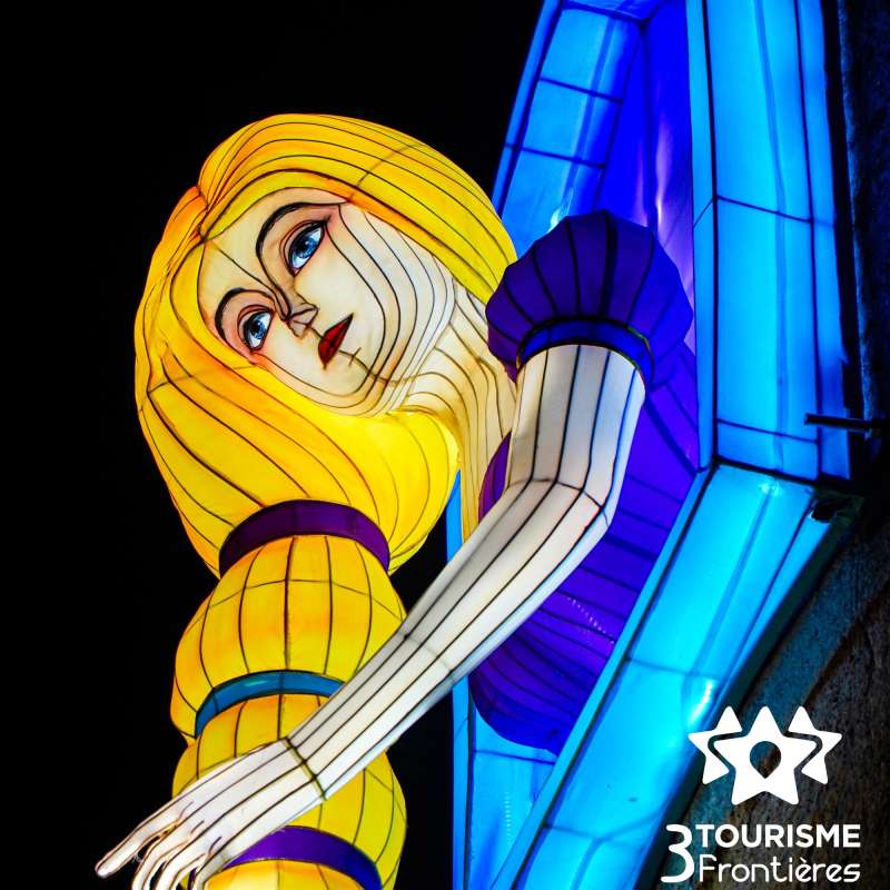 MONTLAUR Céline - Trois Frontières Tourisme Das Dorf des Weihnachtsmannes