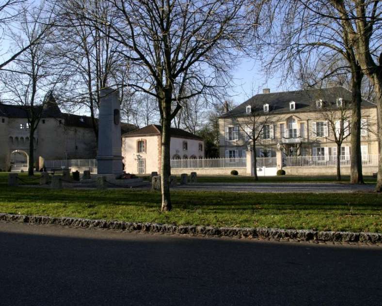 BED AND BREAKFAST CHÂTEAU MESNY
