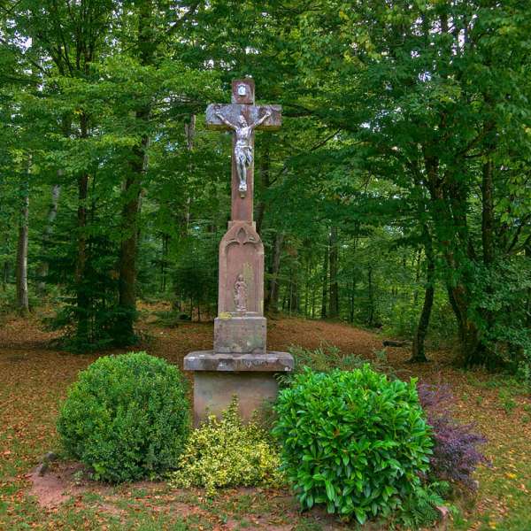 Hengstbourg cross