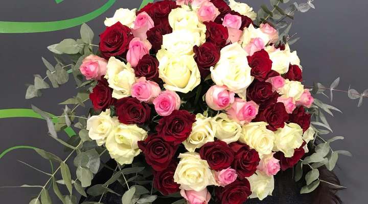 Inflorescence artisan florist