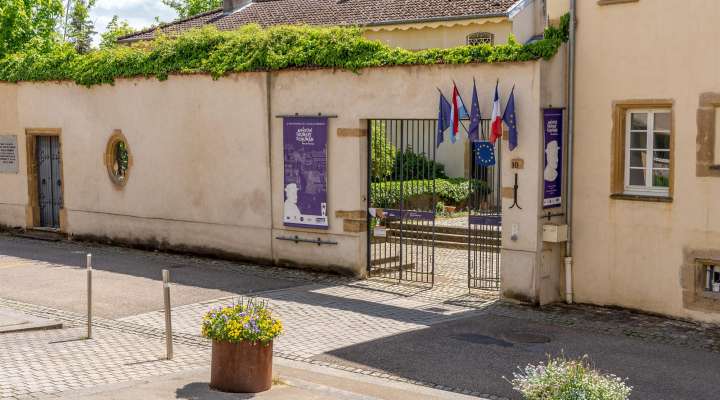 House of Robert Schuman