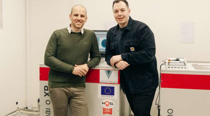 Vector Optics Laboratory