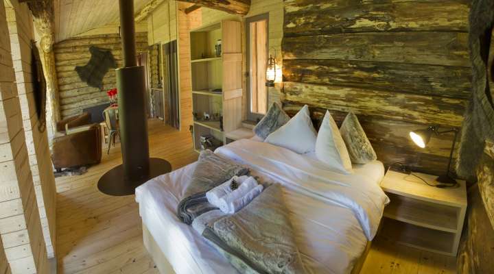 Unusual accommodation - Cabane du Trappeur