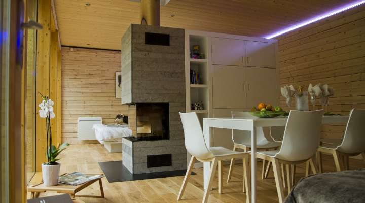 Unusual accommodation - Yellowstone lodge