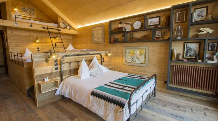 Unusual accommodation - Lodges de la Rivière de l'Ours noir