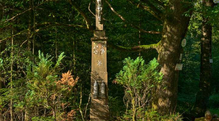 BEIMBACH CROSS