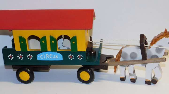 La boutique du Père Michel - wooden toy factory