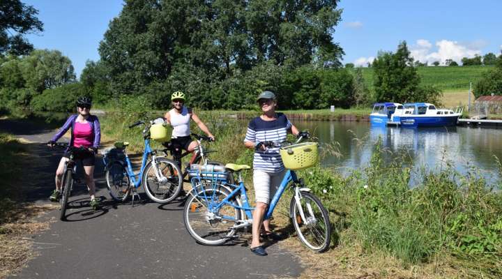 Gîte insolite Bateau Pays du sanon