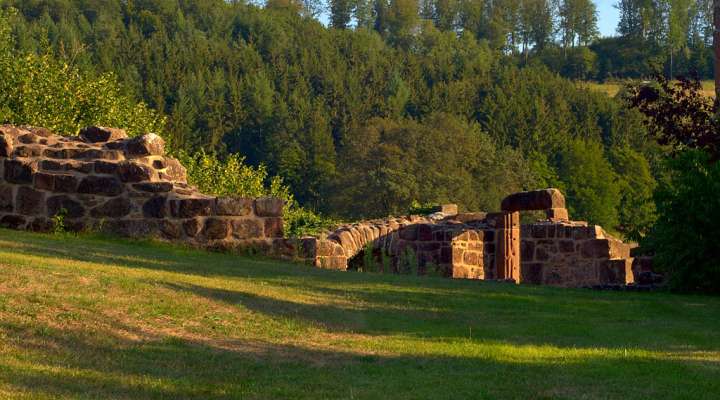 At the crossroads of the valleys