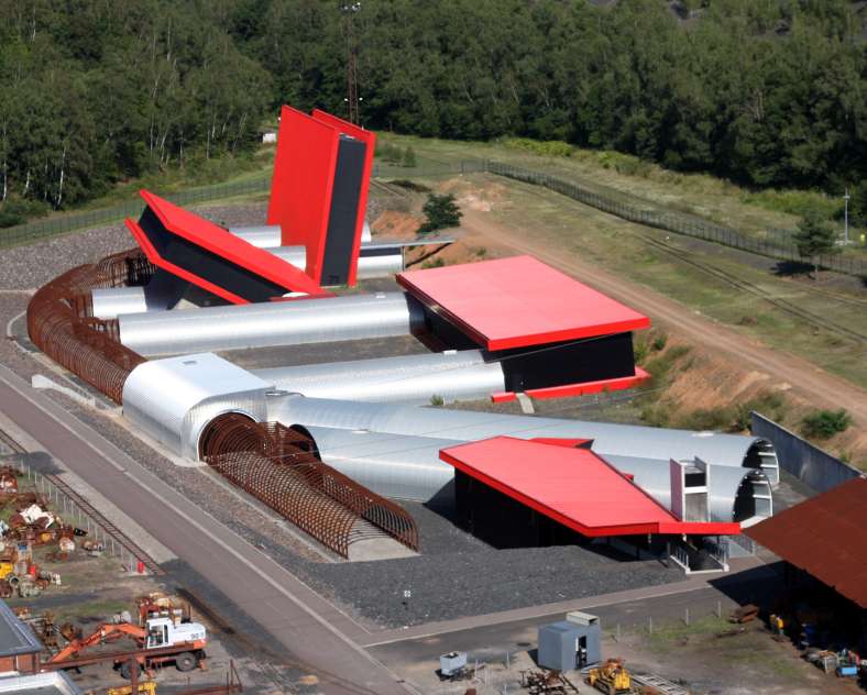 Les Mineurs Wendel  Wendel Mine Museum