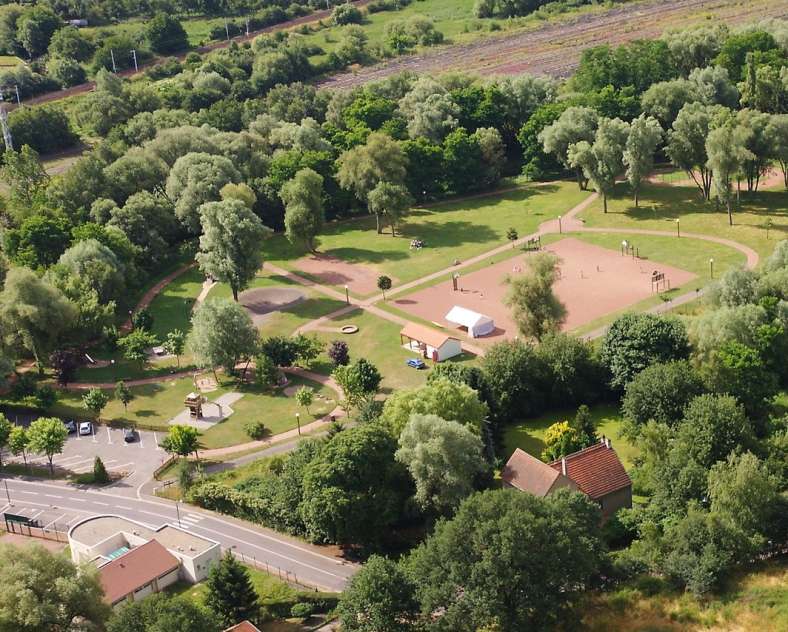 Mairie de Cocheren  Coulée verte