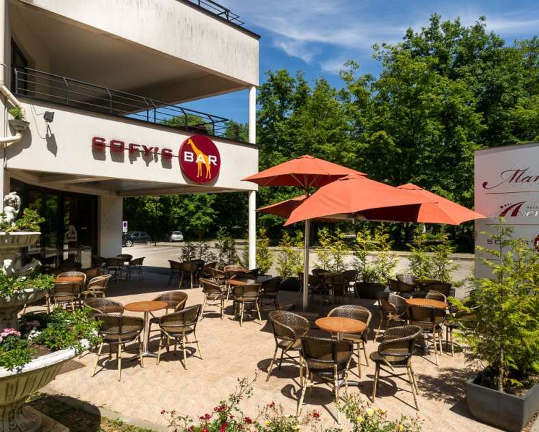 SAS MATT  Sofy's bar