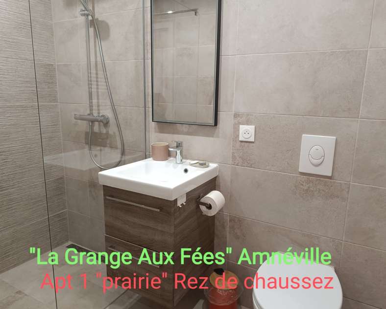 DR la grange aux fées La grange aux fées - Prairie