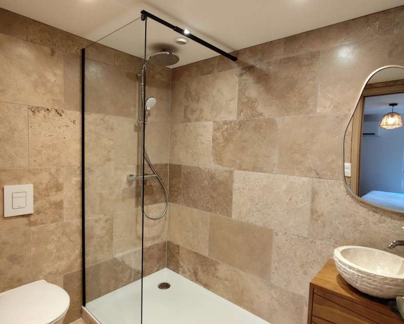 DR LA GRANGE AUX FEES La grange aux fées - Alpage