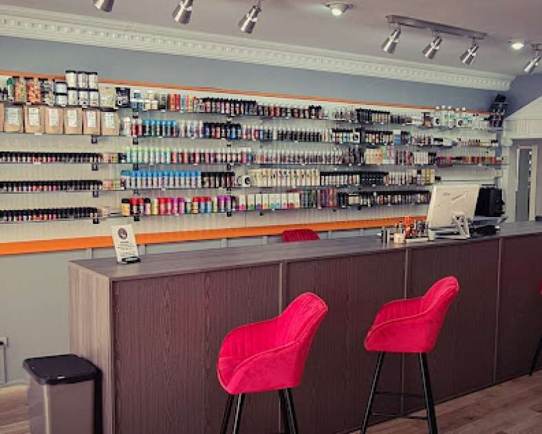 Dominique Calastretti Café Vape