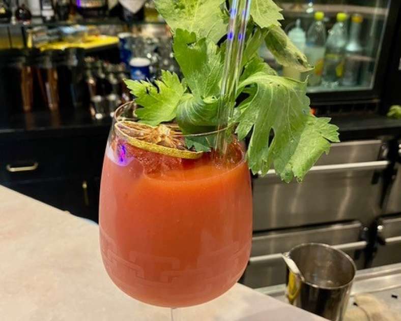 Emma Rochefeuille Bar Autour du Zinc