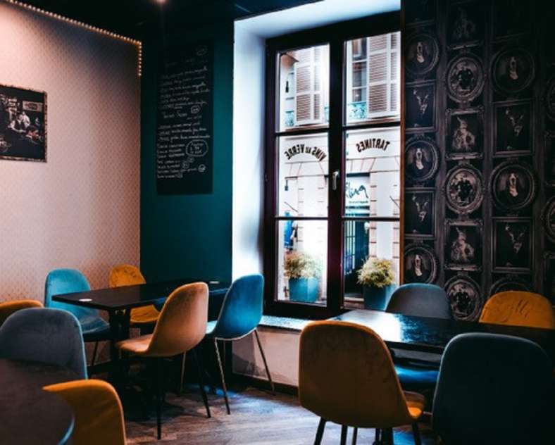 Emma Rochefeuille Bar Autour du Zinc