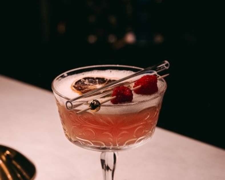 Emma Rochefeuille Bar Autour du Zinc