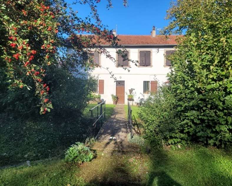 Christiane LEONARD Gîte du Moulin-Haut