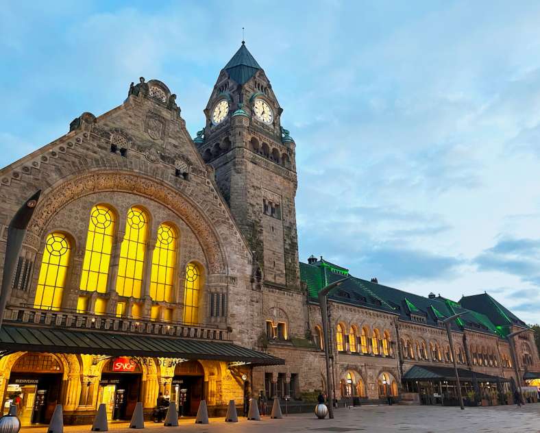 Agence Inspire Metz / ED Visite guidée de Metz - de la cathédrale Saint-Étienne à la Gare