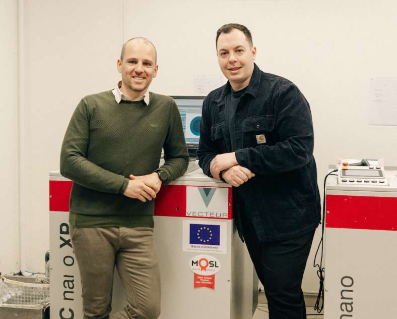 Sarah Aubel  Vector Optics Laboratory