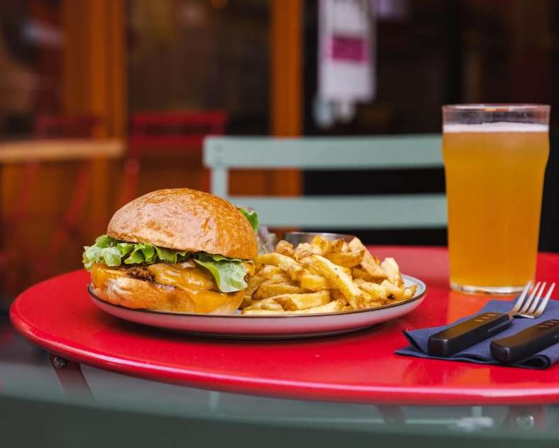 La Dame Jeanne Bar La Dame Jeanne