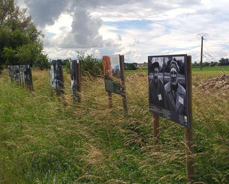 La chaîne de la mémoire Visite guidée - Le parc aux trois nationalités et la chaîne de la mémoire