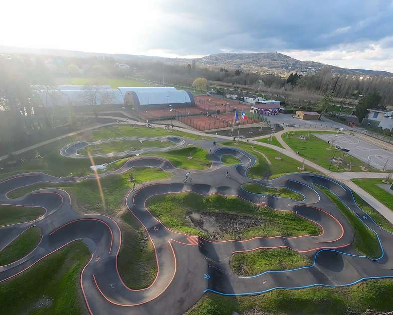Ville de Montigny-lès-Metz Pumptrack de la plaine de la Vacquinière