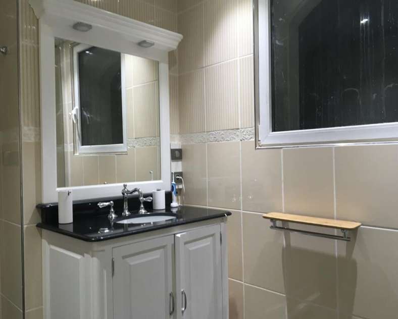 M. Tchantchou Chambre d'hôtes - Résidence des fleurs