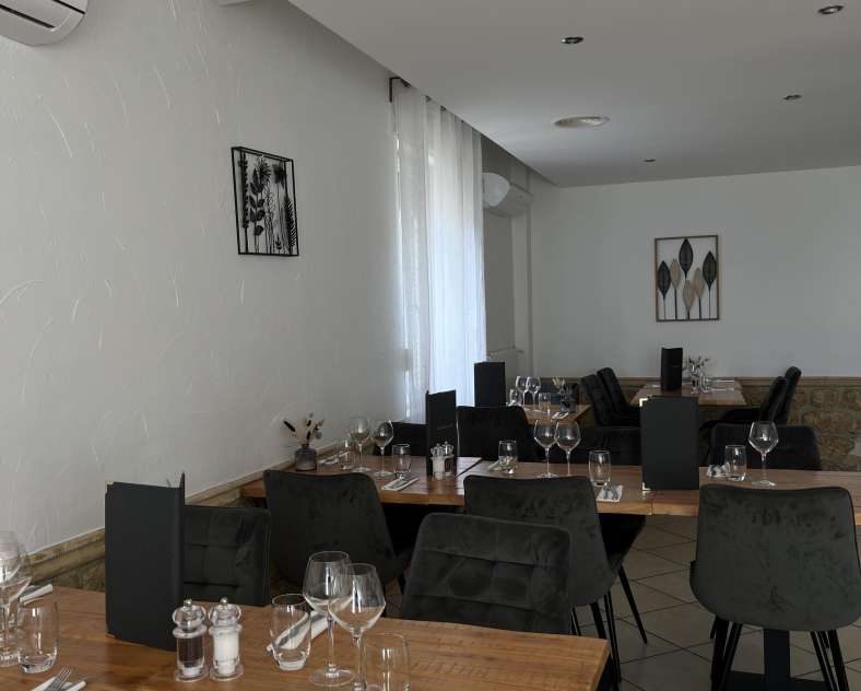 PTT  Restaurant aux bouchées d'or