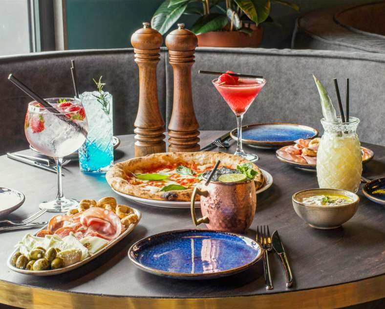 DR - Restaurant Laurina  Laurina restaurant pizzeria