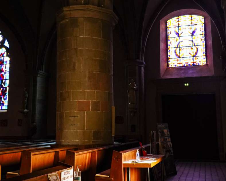 Trois Frontières Tourisme Église abbatiale Sainte-Croix