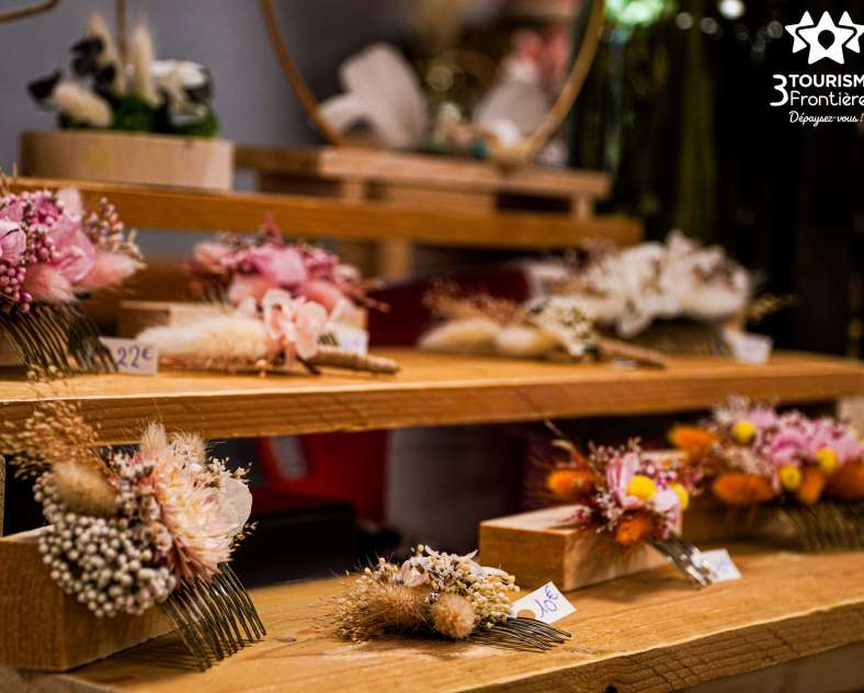 Trois Frontières Tourisme L et C fleurs