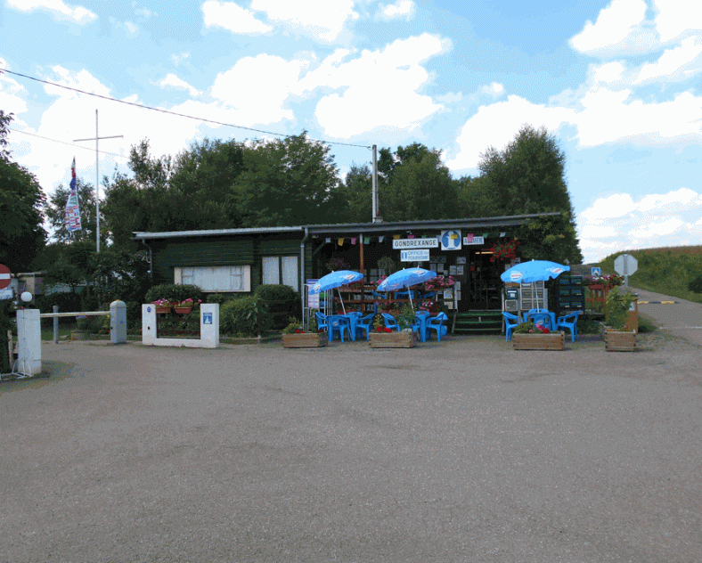 WALZER Jean-Pierre - SI Gondrexange Campsite les Mouettes