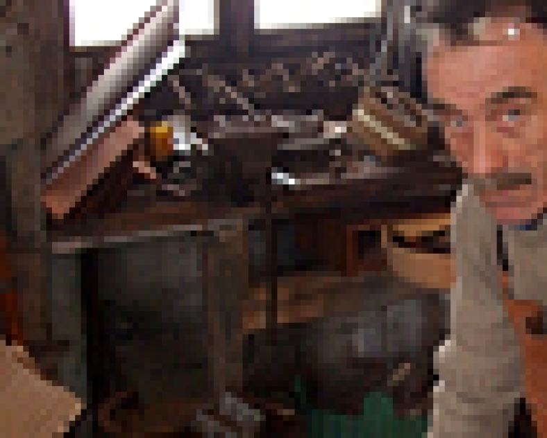 www.petitjeanbernard.com  Metal art studio