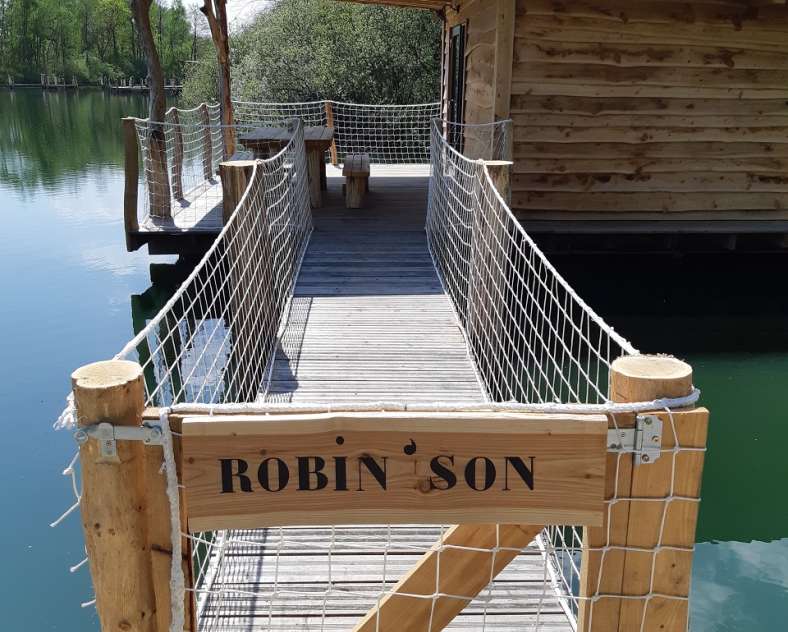 LES GITES DE ROBIN'SON Holiday cottages Robin'son