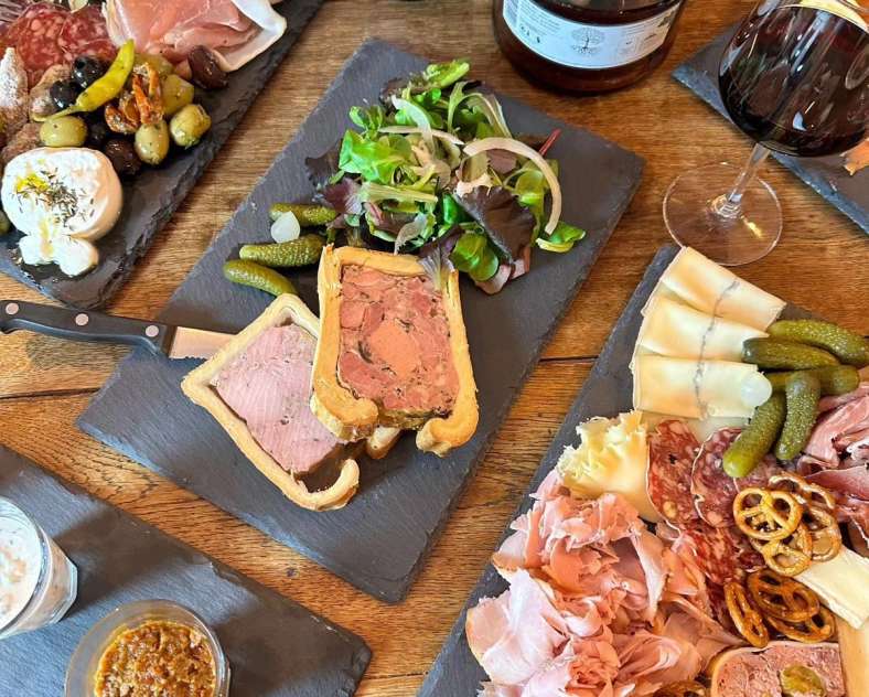 Relais du Moulin (Facebook) Le Relais du Moulin