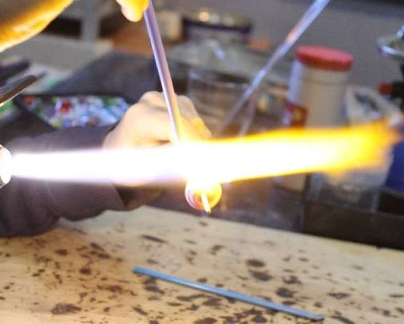 Fabrice Oberhauser  Cristal oberhauser - artisan verrier