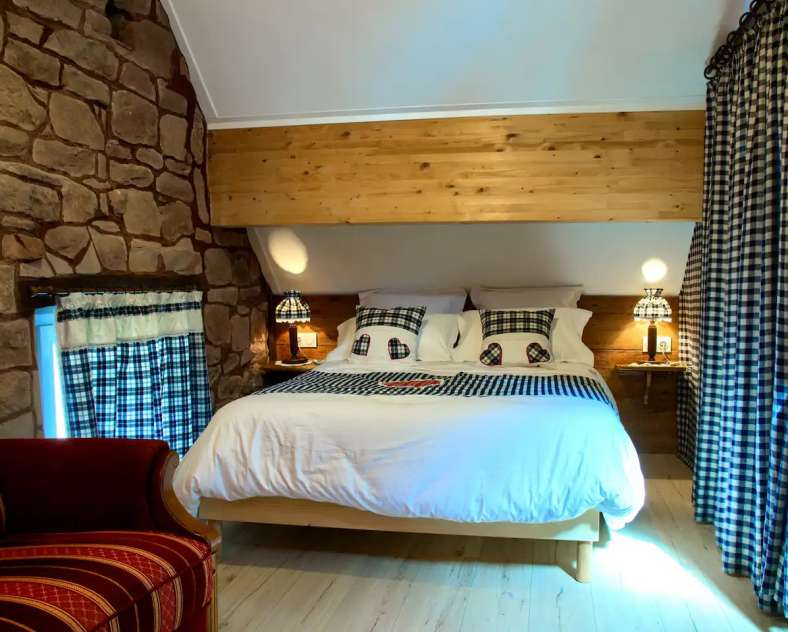 Oliver Hartmann  Gîte à l'orée du bois