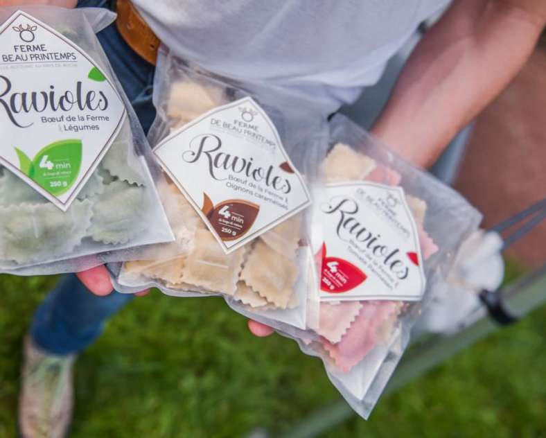 AMEM57  Ferme de beau printemps