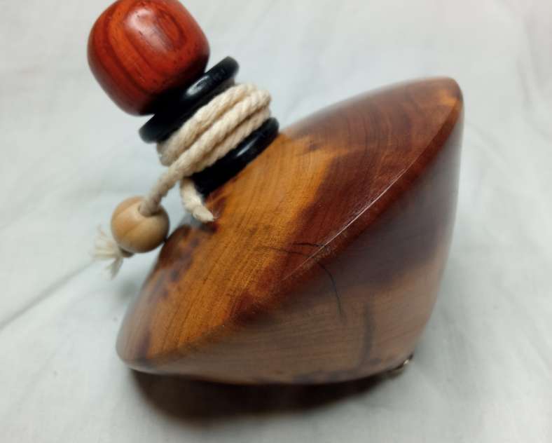 A-Monchot Tourneur sur bois Alain Monchot
