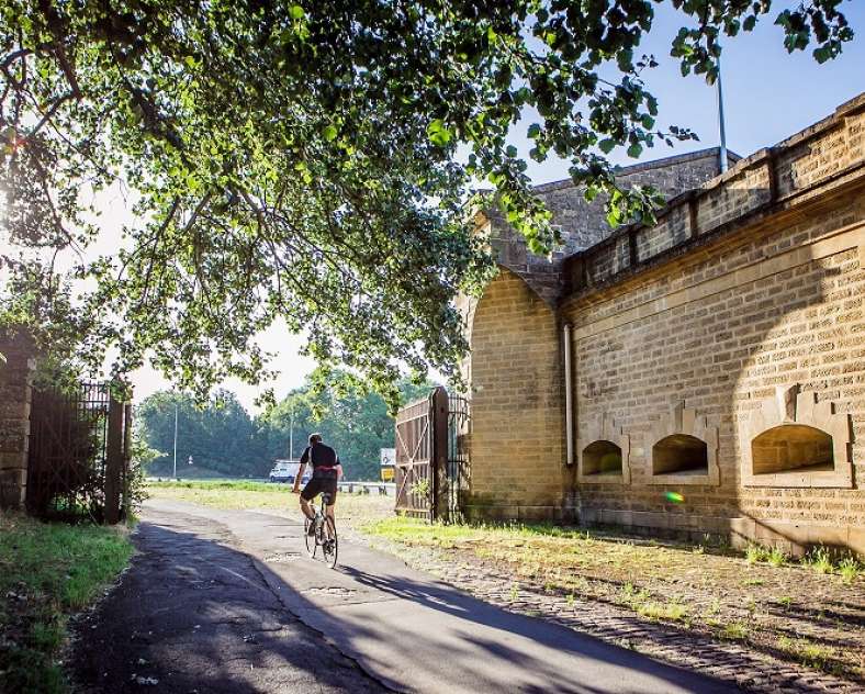 CHEMIN DE LA MOSELLE - THIONVILLE-KOENIGSMACKER-THIONVILLE