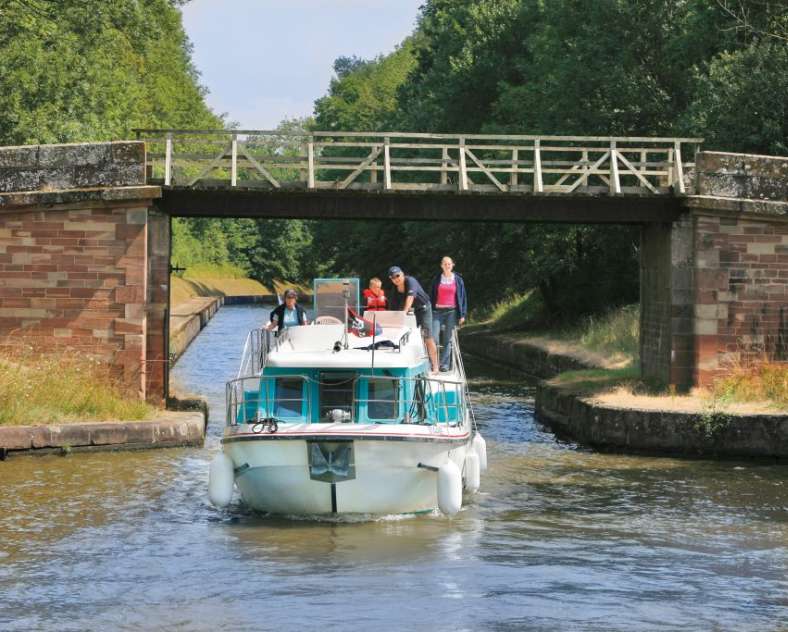 RIVER CRUISE BETWEEN NIDERVILLER AND STRASBOURG