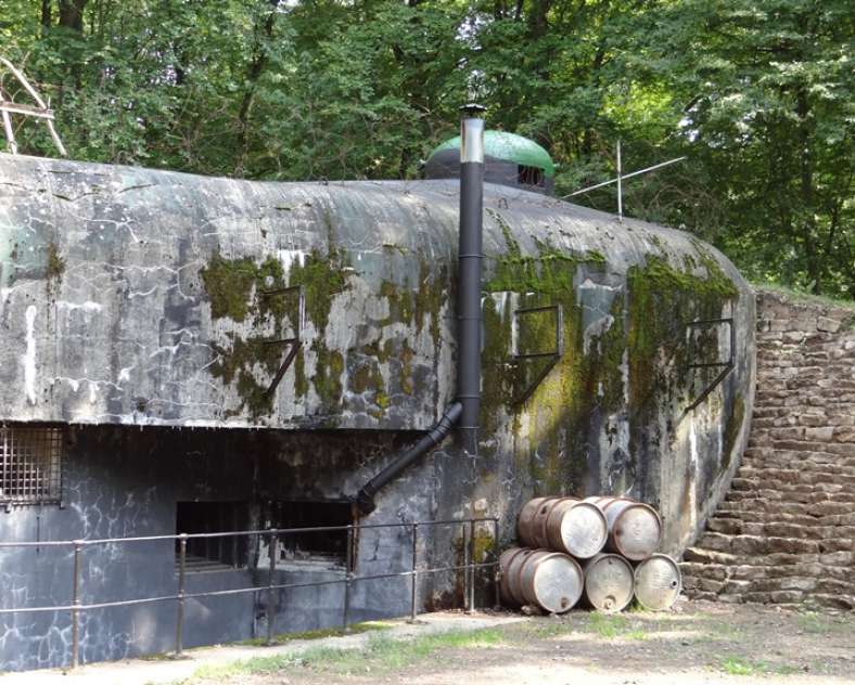 CIRCUIT OF THE MAGINOT LINE