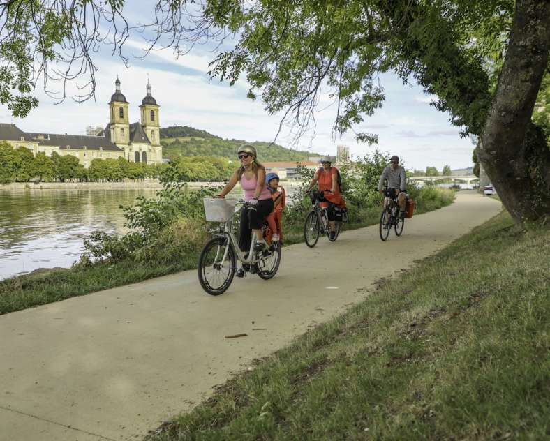 Guillaume Robert-Famy La voie bleue cycle route - Metz - Pont-à-Mousson