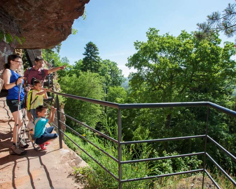 Gilles Pecqueur Sandstone sentinels