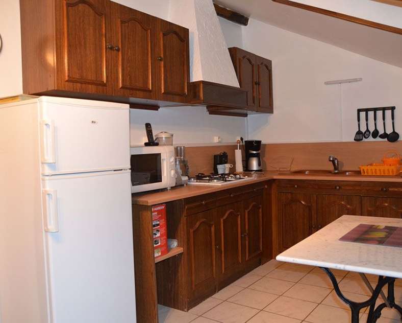 Claudette Laforgue  Meublé de tourisme la roseraie